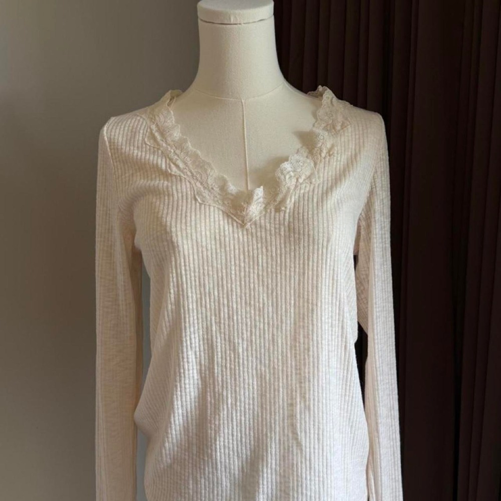 Altar'd State Cream Ribbed Knit Lace Trim Long Sleeve  NWT